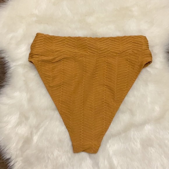 🌼FOR BUNDLE ONLY 🌼Cotton On Body Bikini Set 🌼 - Picture 8 of 14